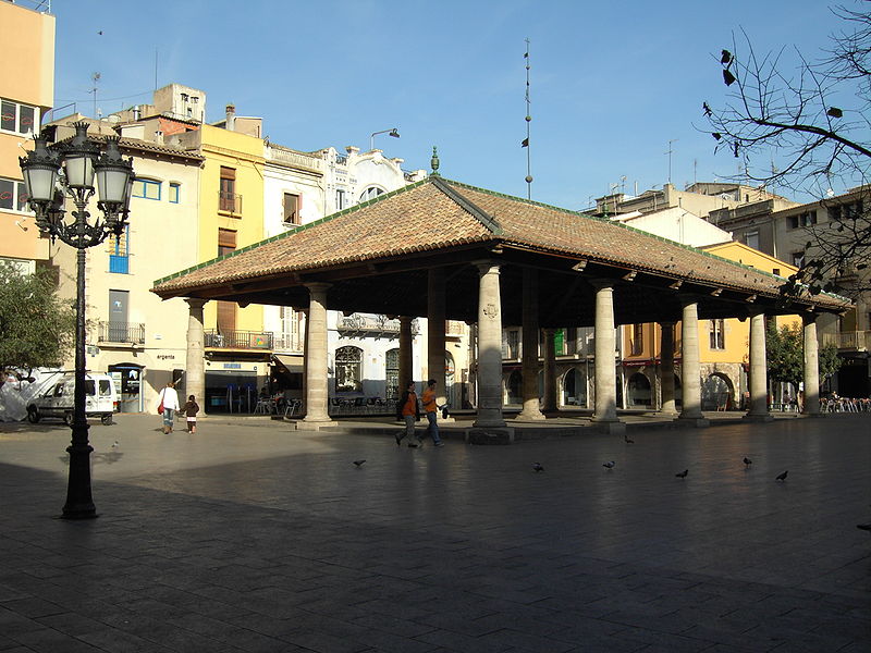 File:Porxada Granollers-1.jpg