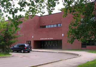 <span class="mw-page-title-main">Riverview High School (New Brunswick)</span> Public high school in Riverview, New Brunswick, Canada