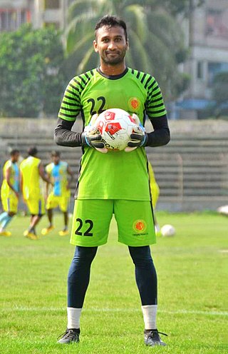 <span class="mw-page-title-main">Russel Mahmud Liton</span> Bangladeshi footballer (born 1994)