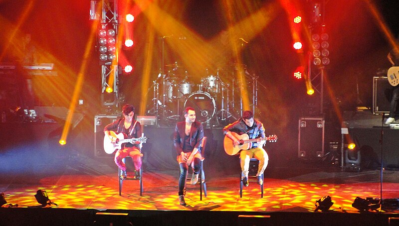 Archivo: Reik en vivo en Laredo Energy Arena en Laredo, Texas.JPG