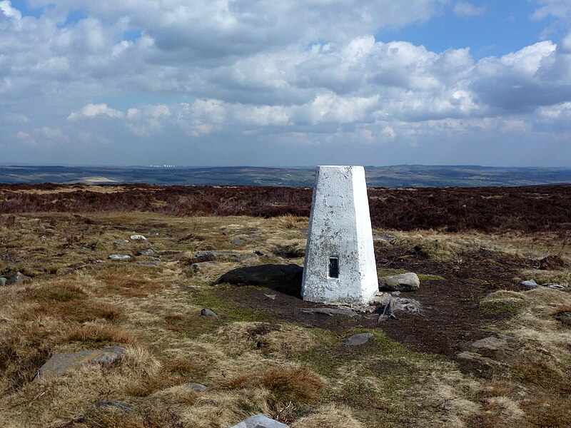 File:Rombalds moor trig.jpg