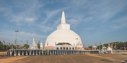 SL Anuradhapura asv2020-01 img11 Ruwanwelisaya Stupa.jpg