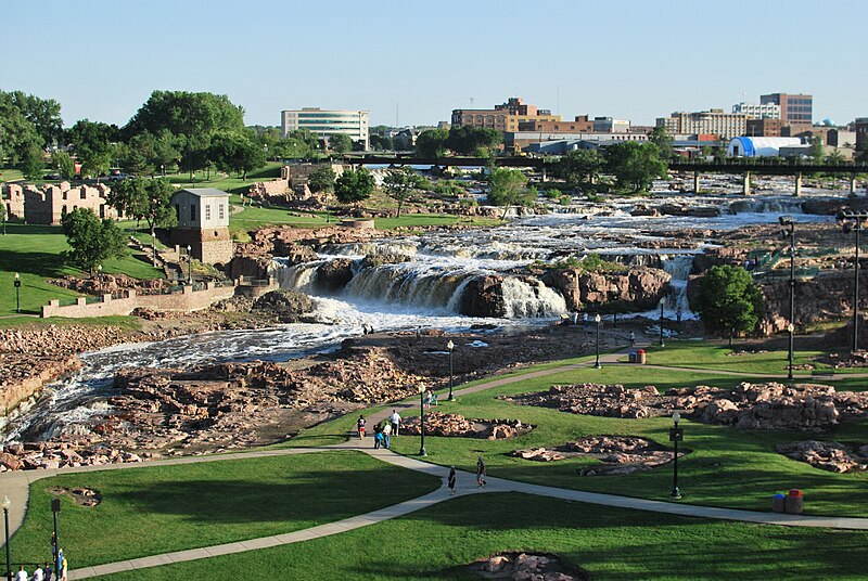 Sioux Falls image