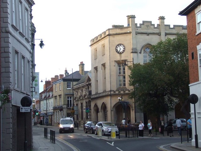 Image: Sleaford town centre   geograph.org.uk   2062442