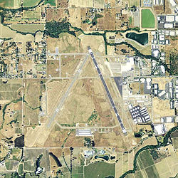 Aeroporto della contea di Sonoma - Topo.jpg