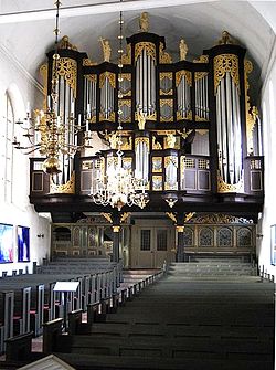 Stade Cosmae Organ.JPG