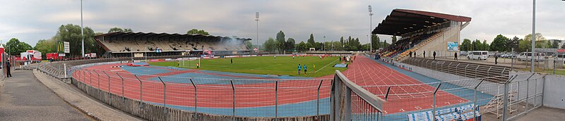 File:Stade de l'Ill, Mulhouse (14426261033).jpg