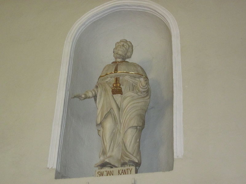 File:Statue in Knyszyn (St. John Cantius).jpg