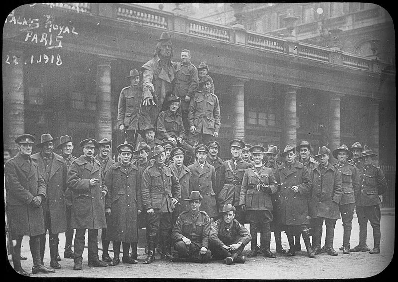 File:T. P. Bennett, Members of the 22nd Battalion A.I.F. outside Palais Royal, Paris.jpg