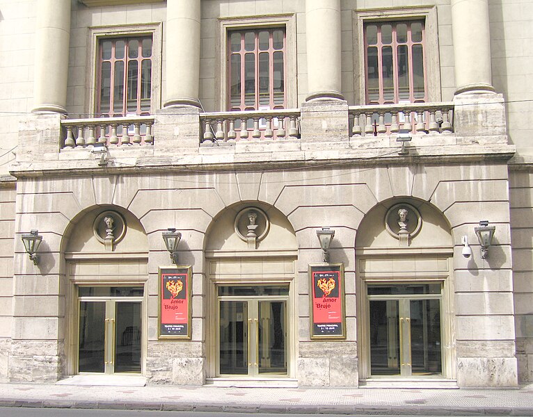 File:Teatre principal2.jpg