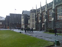 The Christ's College Quad and Dining Hall The Christ's College Dining Hall and quad.jpg