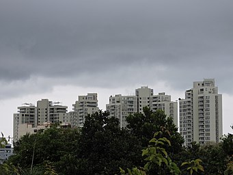The Havelock Towers seen from Kirulapone. The Havelock Towers, Havelock Town.jpg