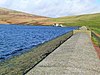 Der West Water Reservoir Damm - geograph.org.uk - 1012032.jpg