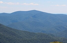 Науа тауы Brasstown Bald.jpg-ден қаралды