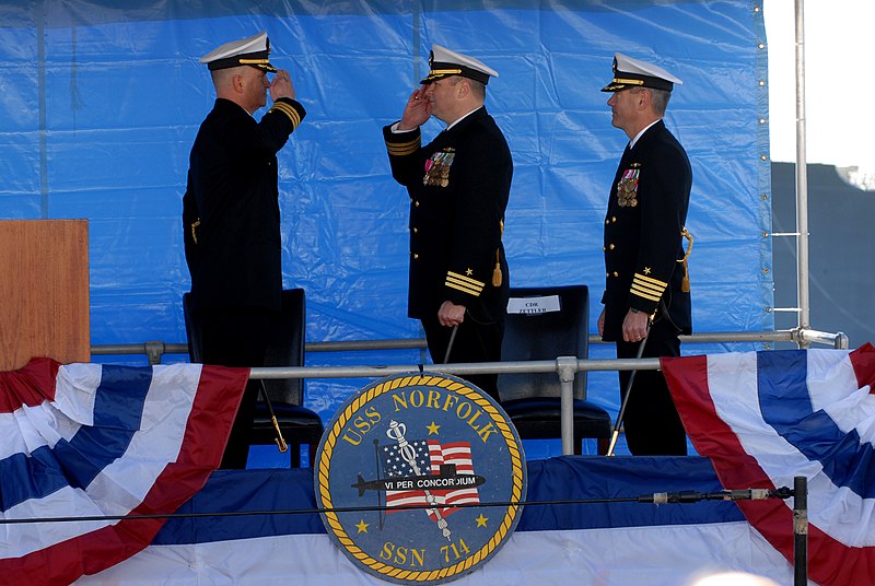 File:US Navy 111118-N-NK458-132 Cmdr. Gregory M. Zettler salutes Cmdr. Douglas A. Jordan as he takes command of the Los Angeles-class attack submarine U.jpg