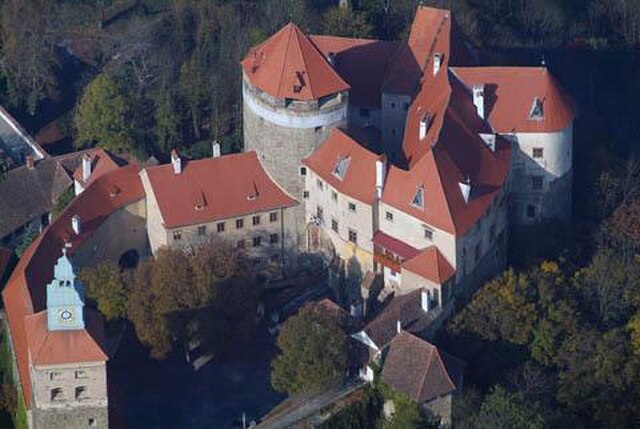 Burg Schlaining (Szalónak), built by Henry Kőszegi sometime before 1270