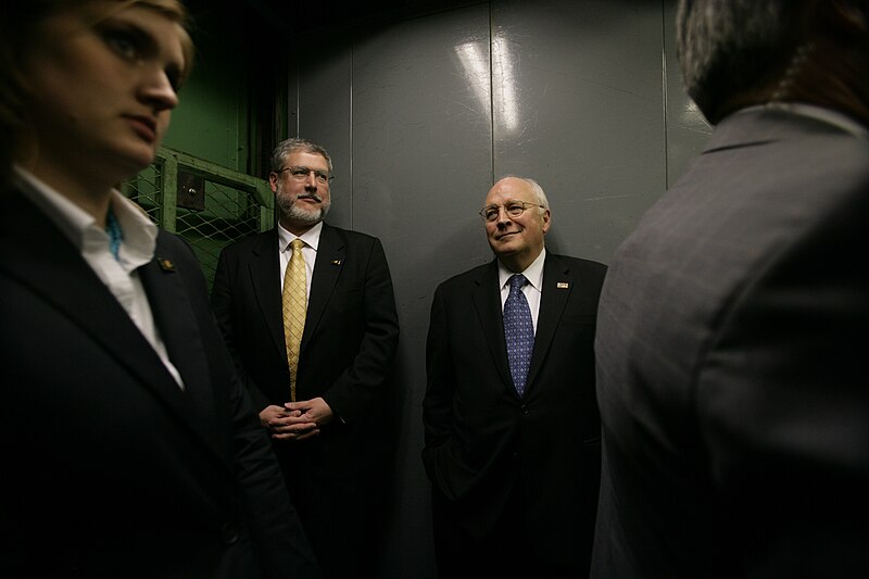 File:Vice President Cheney, David Addington, and Others in Elevator (18416986738).jpg