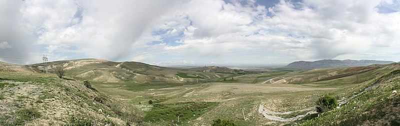 File:View from Yağdonduran Pass.jpg