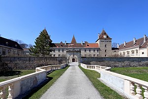 Вальперсдорф - Schloss.JPG