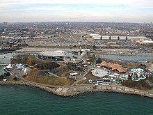 Overview of the site in 2006 WikiMolsonOntarioPlace Toronto ID3.jpg