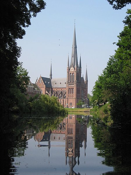 File:Woerden-kerk.jpg