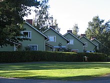 Typical Finnish post-World War II single-family houses in Jyvaskyla Wooden terraced house, Saynatsalo.jpg