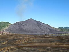 Yasur (32012271358).jpg