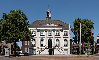 <span class="mw-page-title-main">Zundert</span> Municipality in Brabant, Netherlands