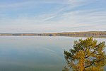 Лиственница осенью на озере Ургун.jpg