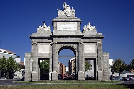 001 Puerta de Toledo Madrid(RI 51 0009279)