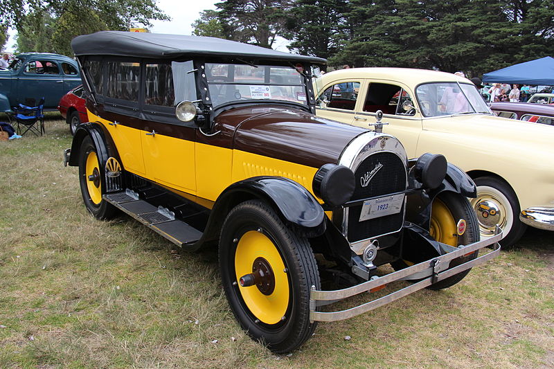 File:1923 Oldsmobile Model 30 Deluxe Tourer (12492440295).jpg