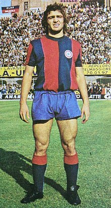 ארלדו פצ'י במדי בולוניה בעונת 1974/75