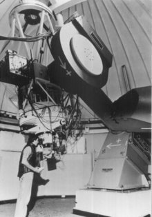 Observation through the telescope, 1985. 1985jacobuskapteyntelescope.png