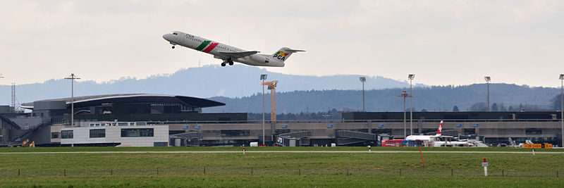 File:2010-04-11 14 08 20 CS-TPE Switzerland Zürich-Kloten Airport.jpg