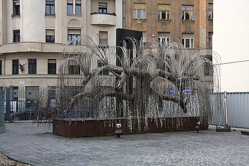 Jewish Tree of Life at Budapest Synagog