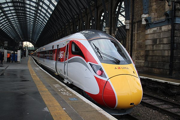 LNER 800105 at London King's Cross in 2019