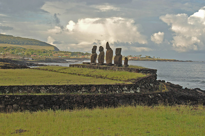 File:AHU TAHAI, EASTER ISLAND.jpg