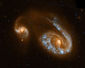 ARP239-NGC5278-NGC5279-HST-R814GB300.jpg