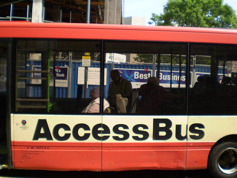 File:AccessBus in Leeds0.JPG