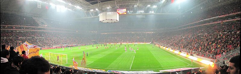 File:Ali Sami Yen Spor Kompleksi Türk Telekom Arena2.jpg