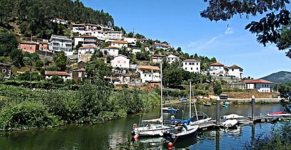 How to get to Gondomar with public transit - About the place