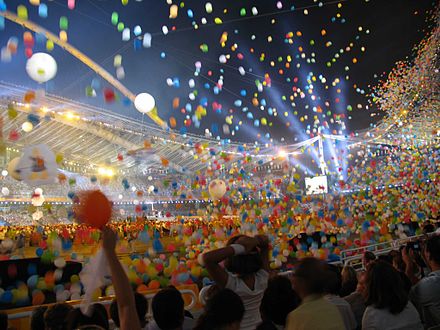 Balloons falling at the Athens 2004 Olympics closing ceremony