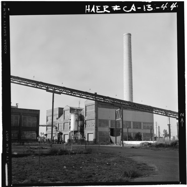 File:BUILDINGS 1, 2, 3, POWER HOUSE, FACADE - Goodyear Rubber Company, 6701 South Central Avenue, Los Angeles, Los Angeles County, CA HAER CAL,19-LOSAN,52-44.tif