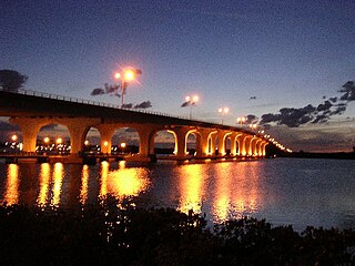 <span class="mw-page-title-main">Merrill P. Barber Bridge</span> Concrete bridge in Florida, United States