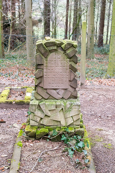 File:Blomberg - 2016-03-18 - Jüdischer Friedhof Cappel (16).jpg