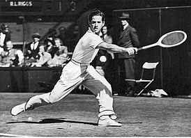 Bobby Riggs at 1939 Wimbledon Championships.jpg