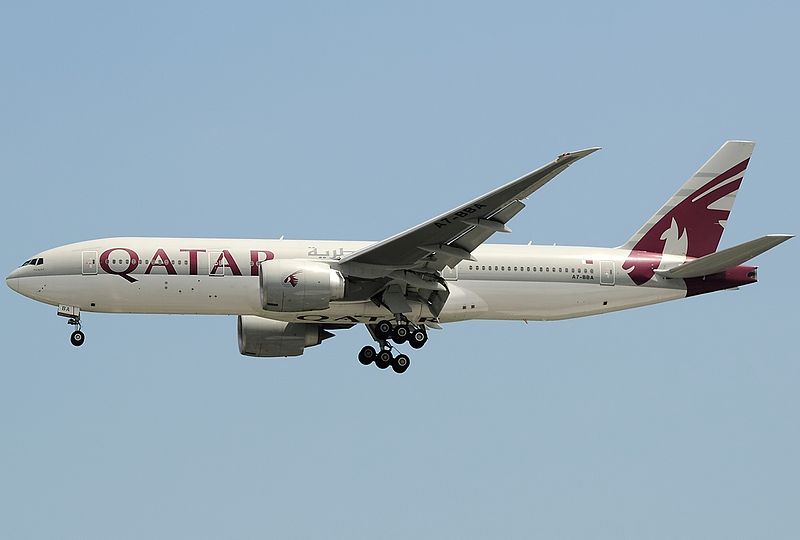 File:Boeing 777-2DZLR, Qatar Airways JP7325220.jpg