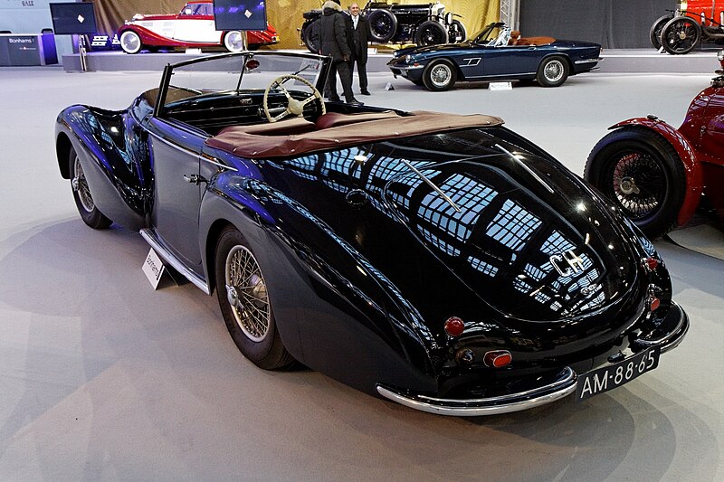 File:Bonhams - The Paris Sale 2012 - Delahaye 135M Cabriolet - 1946 - 019.jpg