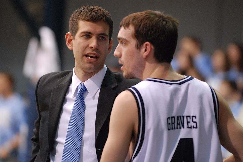 File:Brad Stevens talking with AJ Graves.jpg