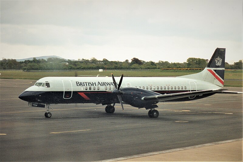 File:British Airways (G-BTPM), Belfast International, May 1994 (02).jpg